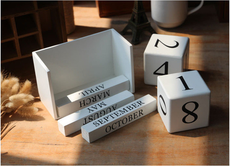 DIY wooden perpetual desk calendar